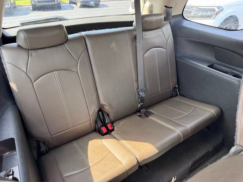Used 2014 GMC Acadia SLT AWD/4WD image 26