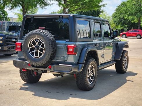 Used 2024 Jeep Wrangler Unlimited Rubicon w/ Technology Group AWD/4WD image 5