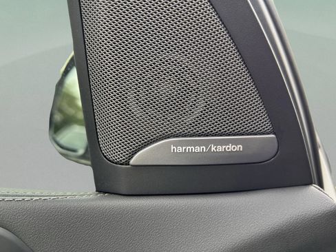 Used 2026 BMW X7 M60i image 18