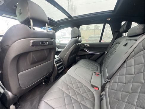 Certified 2025 BMW X5 xDrive50e w/ Premium Package image 15