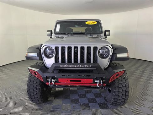 Used 2020 Jeep Gladiator Rubicon image 3