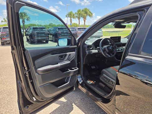 Used 2026 Honda Passport TrailSport image 12
