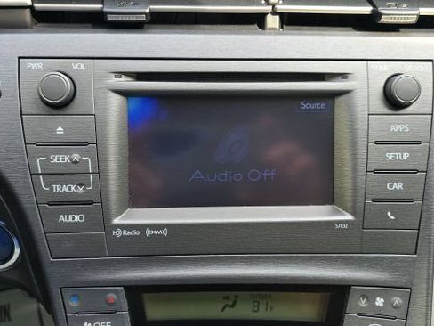 Used 2012 Toyota Prius Three FWD image 22