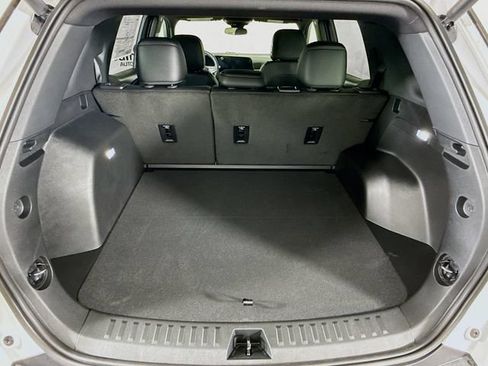 New 2026 Chevrolet Equinox LT w/ Convenience Package II AWD/4WD image 26