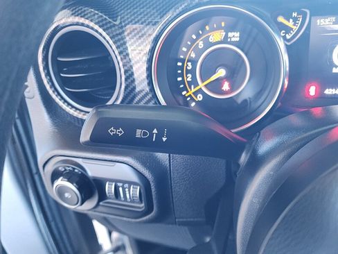 Used 2020 Jeep Wrangler Unlimited Sport image 35