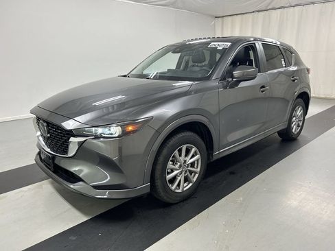Certified 2025 MAZDA CX-5 AWD 2.5 S w/ Preferred Package image 5
