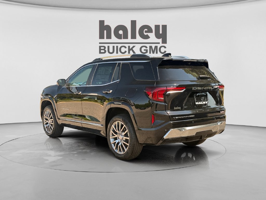 New 2026 GMC Terrain Denali AWD/4WD image 3