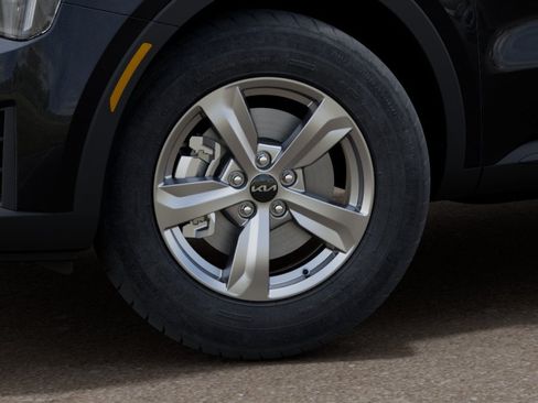 New 2026 Kia Sorento LX FWD image 9