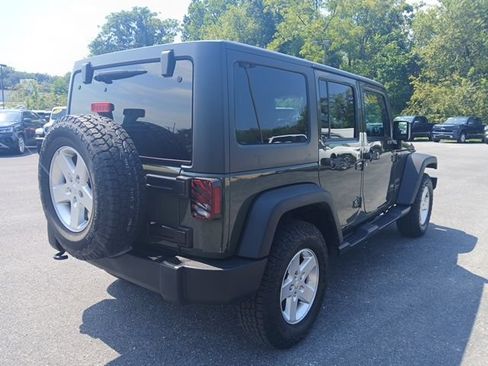 Used 2015 Jeep Wrangler Unlimited Sport w/ Quick Order Package 24S AWD/4WD image 7