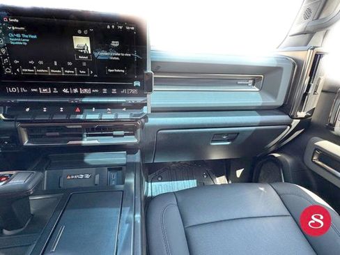 Used 2024 GMC Hummer EV 3X w/ Extreme Off-Road Package image 20