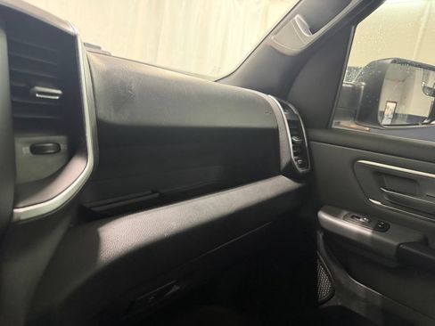 Used 2021 RAM 1500 Big Horn AWD/4WD image 20