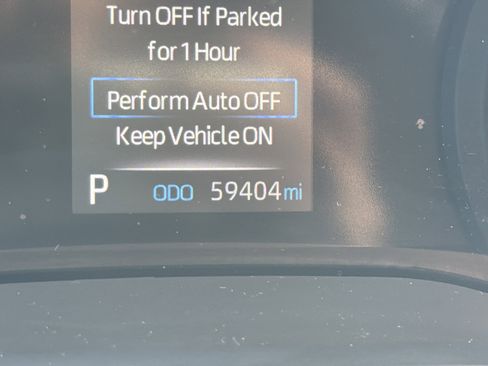 Used 2023 Toyota Sienna XSE image 22