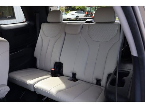 Used 2021 Hyundai Palisade SEL w/ Premium Package image 12