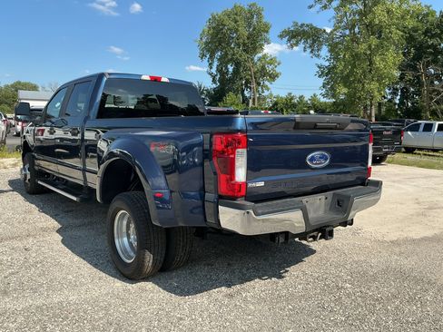 Used 2019 Ford F350 XL w/ STX Appearance Package AWD/4WD image 4