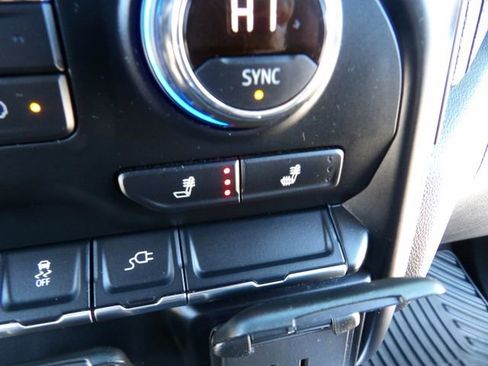 Used 2020 Chevrolet Silverado 1500 RST w/ All-Star Edition image 21