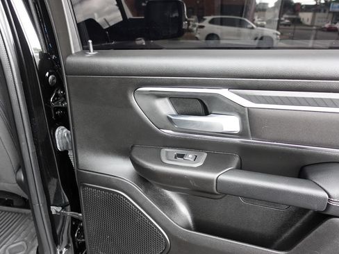 Used 2025 RAM 1500 Big Horn AWD/4WD image 29
