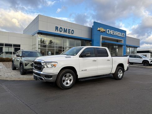 Used 2020 RAM 1500 Big Horn image 1