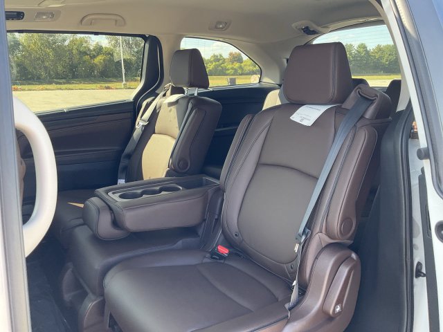 New 2027 Honda Odyssey Touring image 31