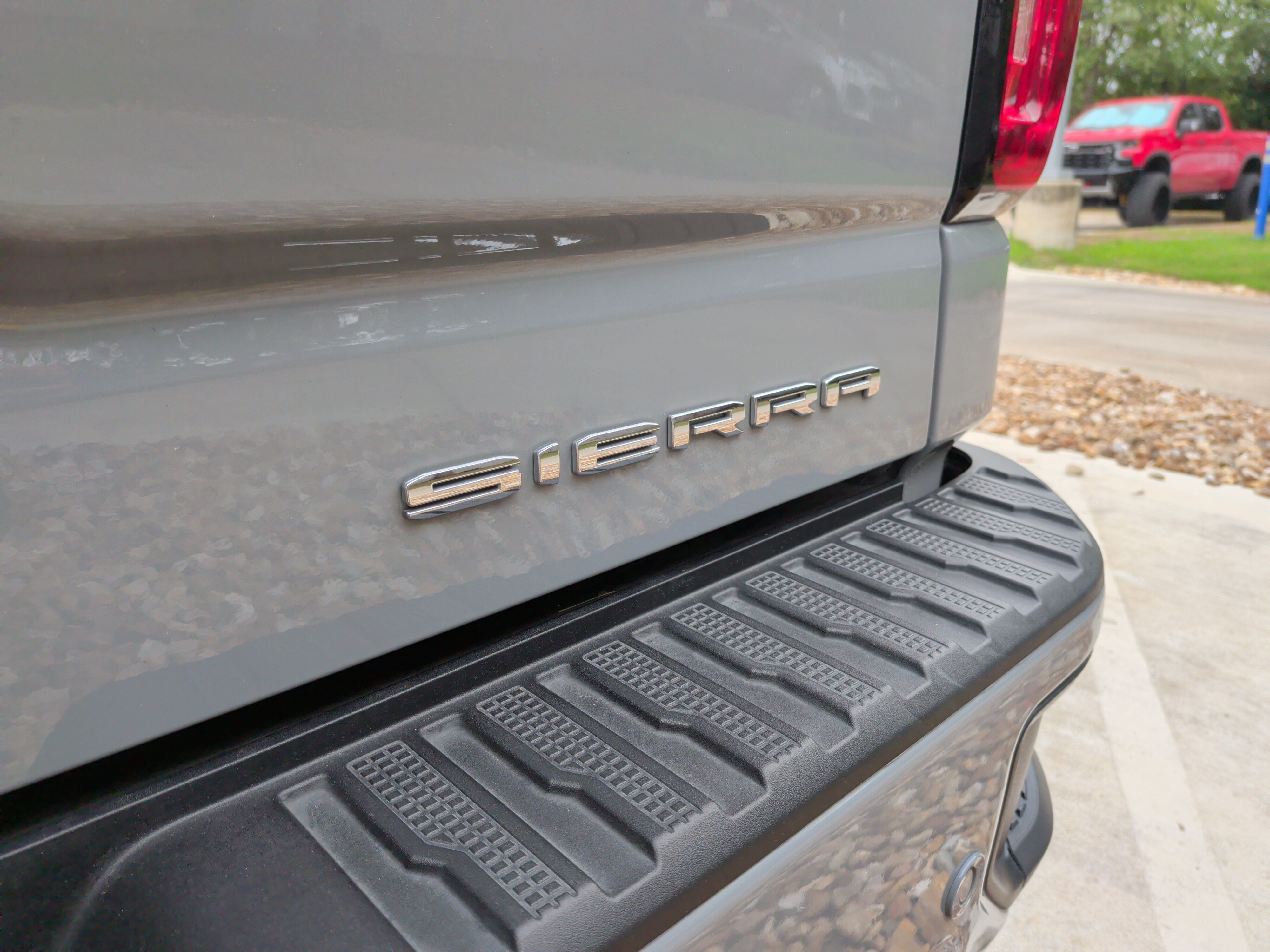 Used 2024 GMC Sierra 1500 Denali w/ Denali Reserve Package AWD/4WD image 36