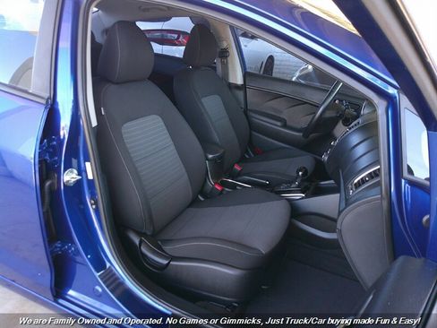 Used 2019 Kia Forte LXS image 26