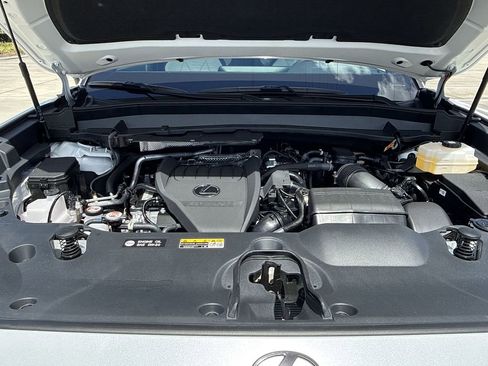 New 2026 Lexus TX 500h AWD image 14