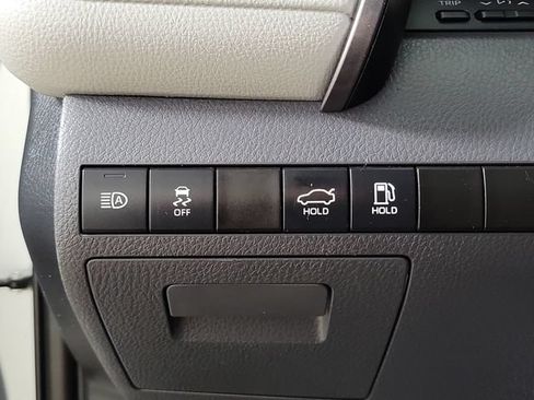 Used 2023 Toyota Camry LE FWD image 23