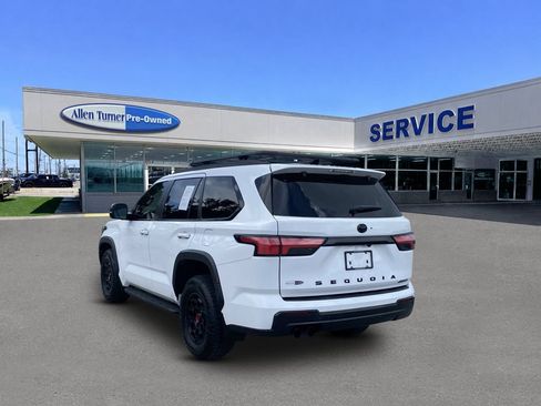 Used 2025 Toyota Sequoia TRD Pro AWD/4WD image 6