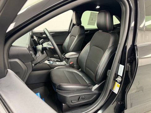 Used 2025 Ford Escape ST-Line Select image 19