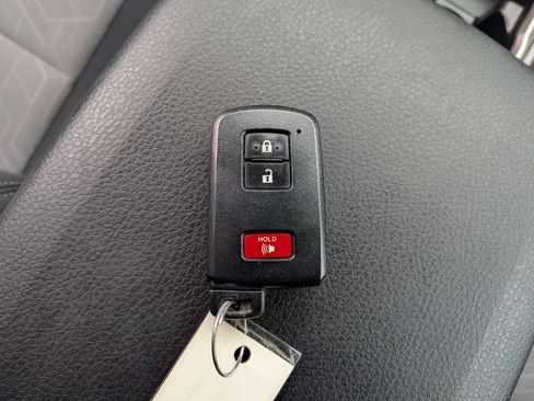 Used 2023 Toyota Tacoma TRD Sport image 42