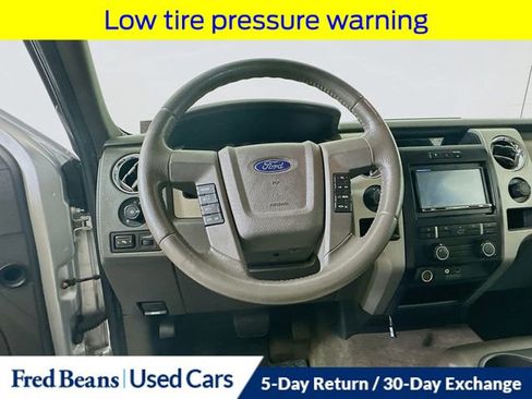 Used 2010 Ford F150 XLT image 14