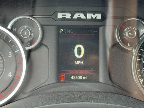 Used 2024 RAM 2500 Big Horn image 18