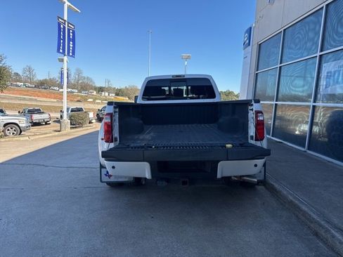 Used 2015 Ford F350 Platinum w/ FX4 Off-Road Package image 7