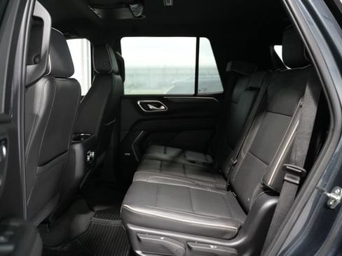 Used 2021 GMC Yukon SLT AWD/4WD image 17