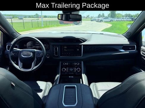 Certified 2024 GMC Yukon XL Denali w/ Max Trailering Package AWD/4WD image 7