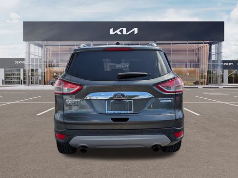 Used 2016 Ford Escape Titanium w/ Equipment Group 301A FWD image 5