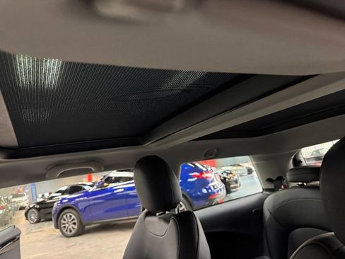 Used 2019 MINI Cooper S w/ Signature Upholstery Package image 39