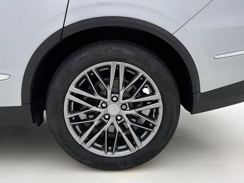 Used 2023 Acura MDX SH-AWD w/ Advance Package image 29