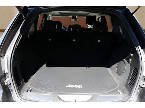 Used 2021 Jeep Grand Cherokee Summit w/ Platinum Series Group image 17