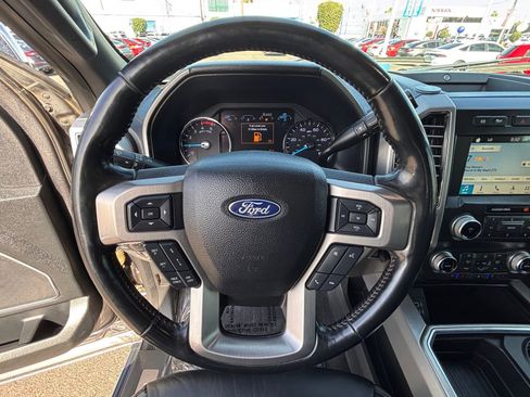 Used 2019 Ford F250 Platinum w/ Platinum Ultimate Package AWD/4WD image 24