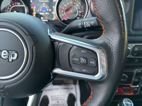 Used 2021 Jeep Gladiator Mojave image 23