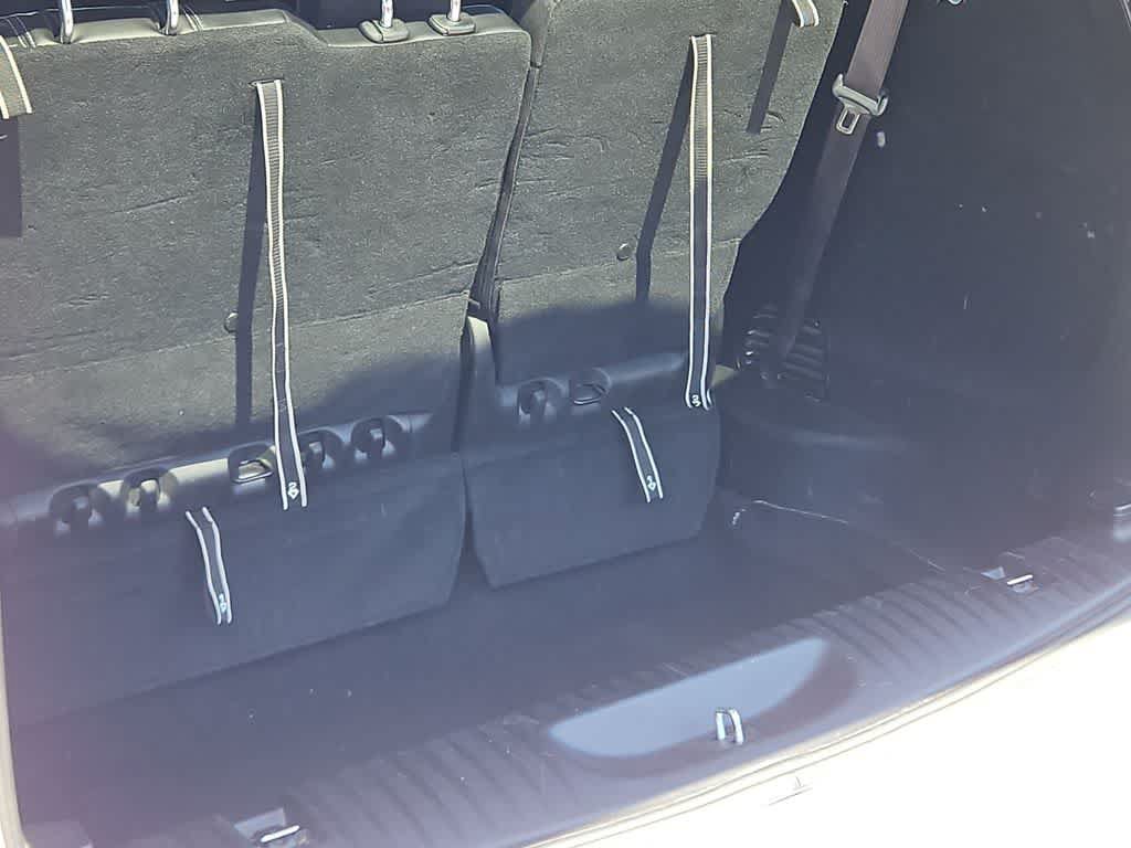 Used 2024 Chrysler Pacifica Limited FWD image 23