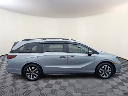 Used 2026 Honda Odyssey EX-L image 8