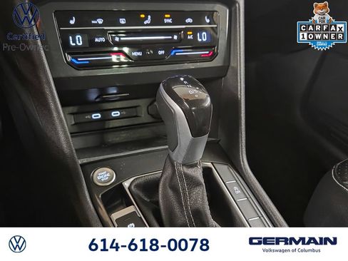Certified 2024 Volkswagen Tiguan SE w/ Panoramic Sunroof Package AWD/4WD image 24