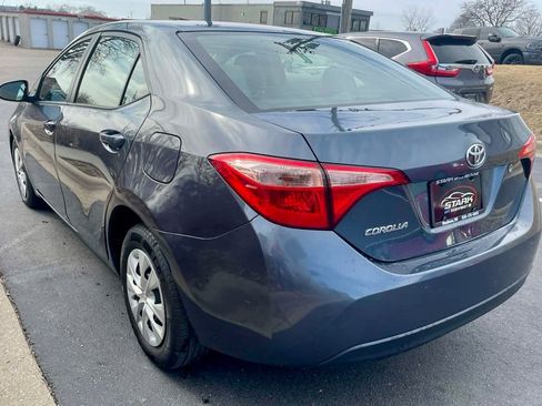 Used 2019 Toyota Corolla L image 5