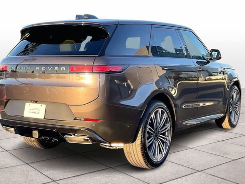 New 2026 Land Rover Range Rover Sport SE image 4