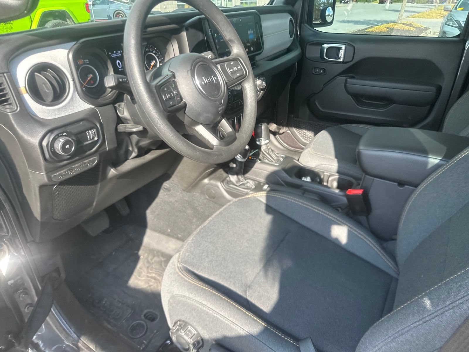 Used 2026 Jeep Wrangler Sport AWD/4WD image 12