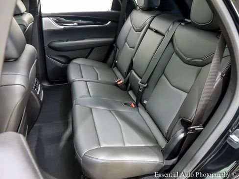 Certified 2023 Cadillac XT5 Premium Luxury AWD/4WD image 12