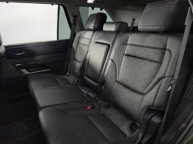 Used 2023 Toyota Sequoia Limited w/ Tow Technology Package AWD/4WD image 19