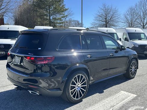 Certified 2025 Mercedes-Benz GLS 450 4MATIC image 8