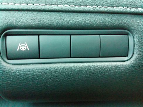 New 2026 Nissan Armada SV image 47